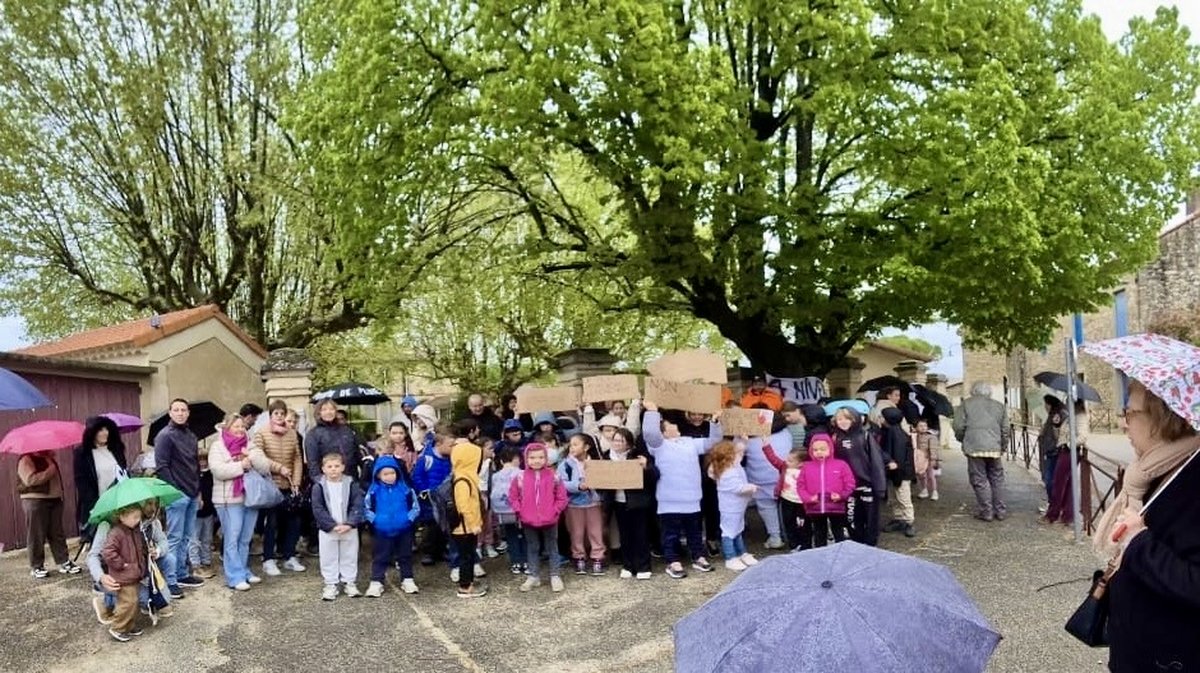 Grève école primaire Cavillargues