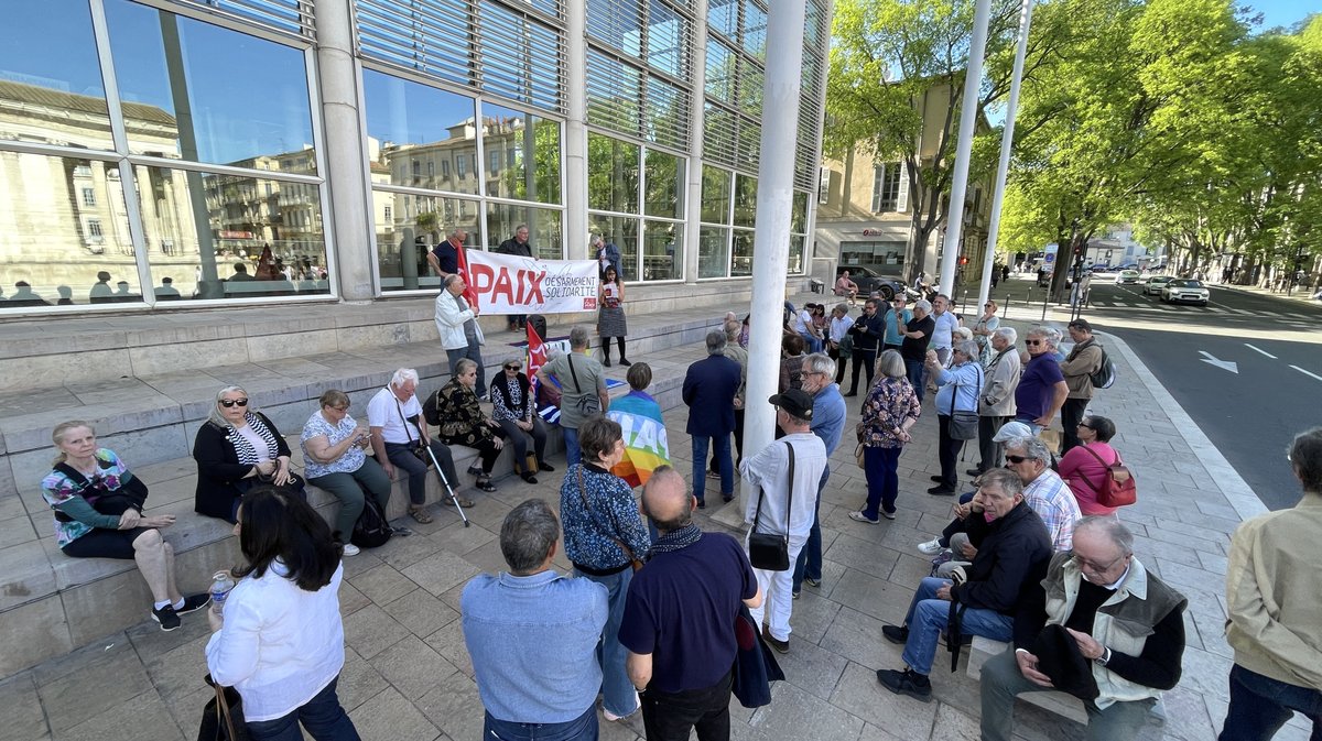 Rassemblement pour la paix et contre la guerre à Nîmes (Photo Anthony Maurin)
