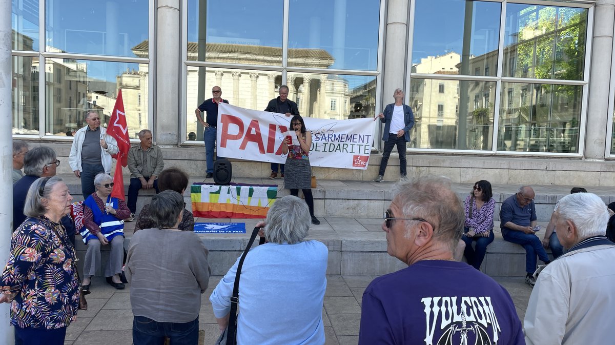 Rassemblement pour la paix et contre la guerre à Nîmes (Photo Anthony Maurin)