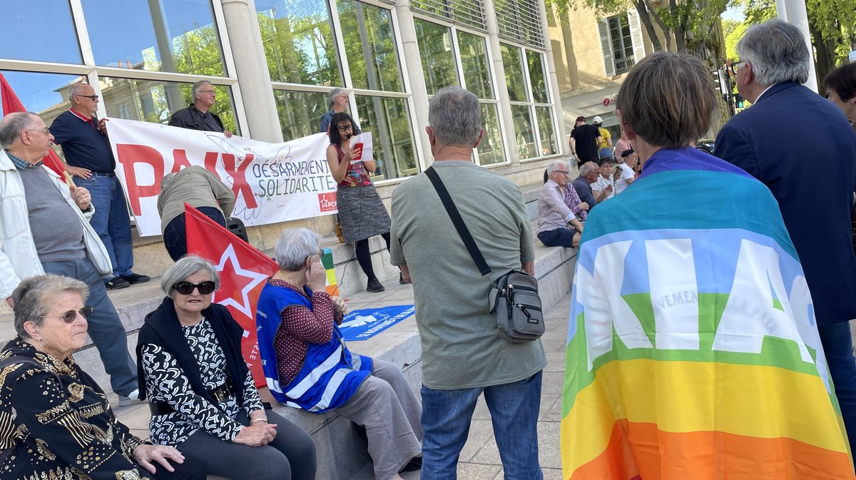 Rassemblement pour la paix et contre la guerre à Nîmes (Photo Anthony Maurin)
