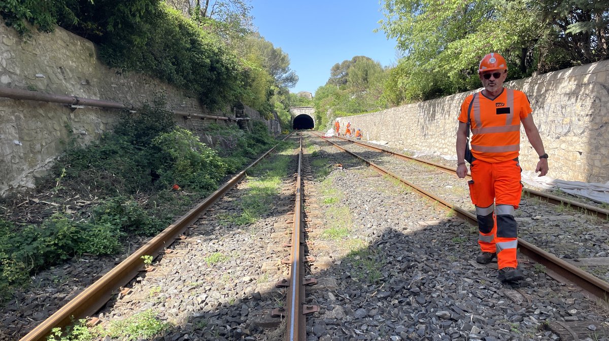 Chantier SNCF des murs de soutènement du Cévenol à Nîmes (Photo Anthony Maurin)