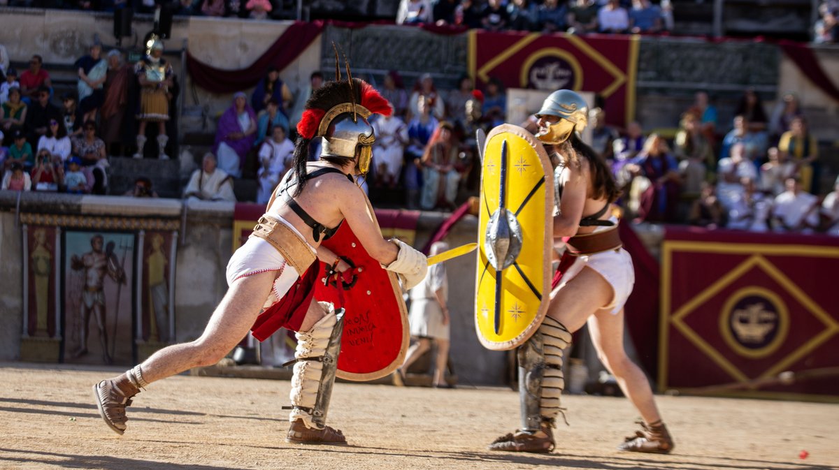 spartacus arenes nimes romaines spectacle