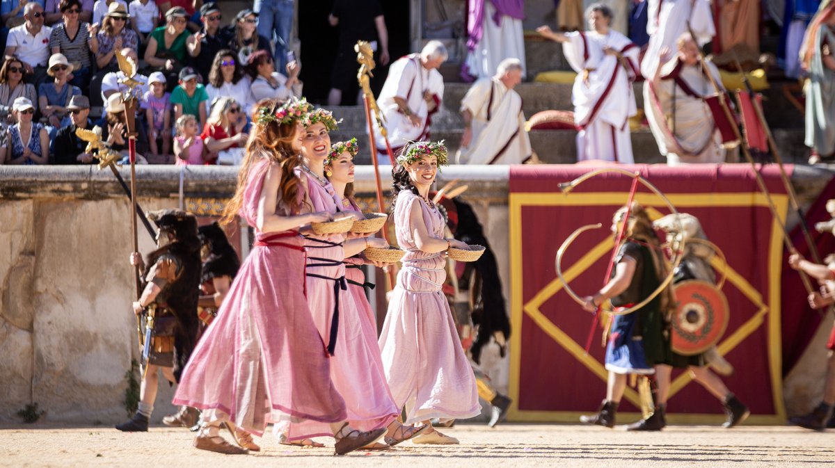 spartacus arenes nimes romaines spectacle