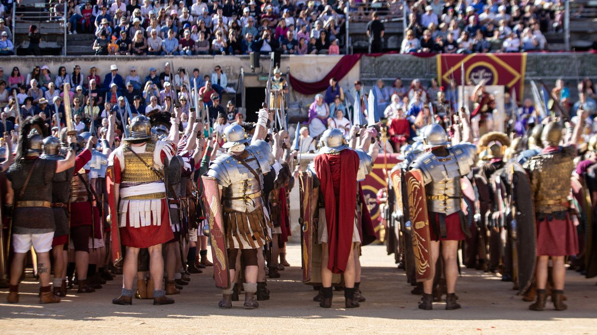 spartacus arenes nimes romaines spectacle