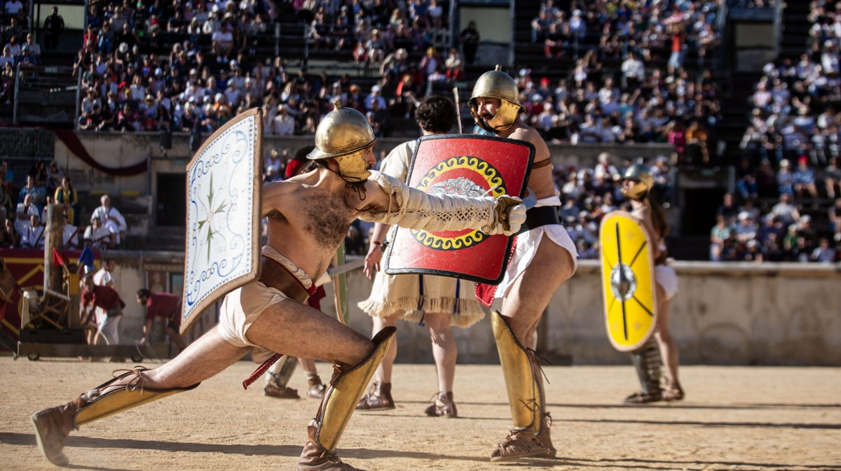 spartacus arenes nimes romaines spectacle