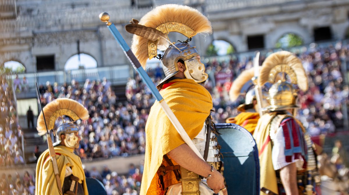 spartacus arenes nimes romaines spectacle