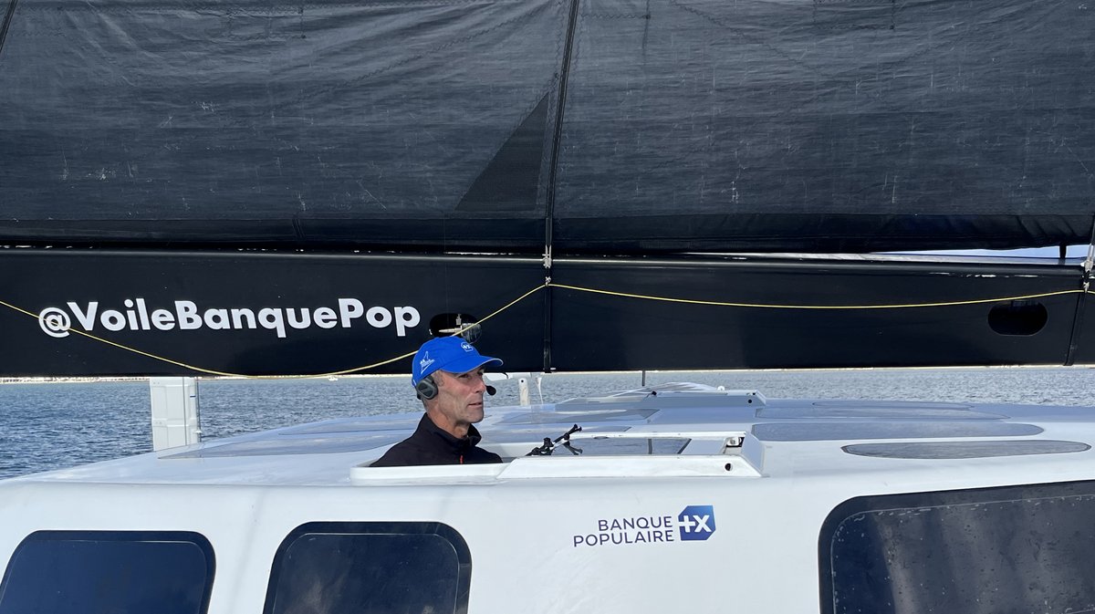 GRAU DU ROI Le Maxi Trimaran Banque Populaire XI fait escale en Méditerranée