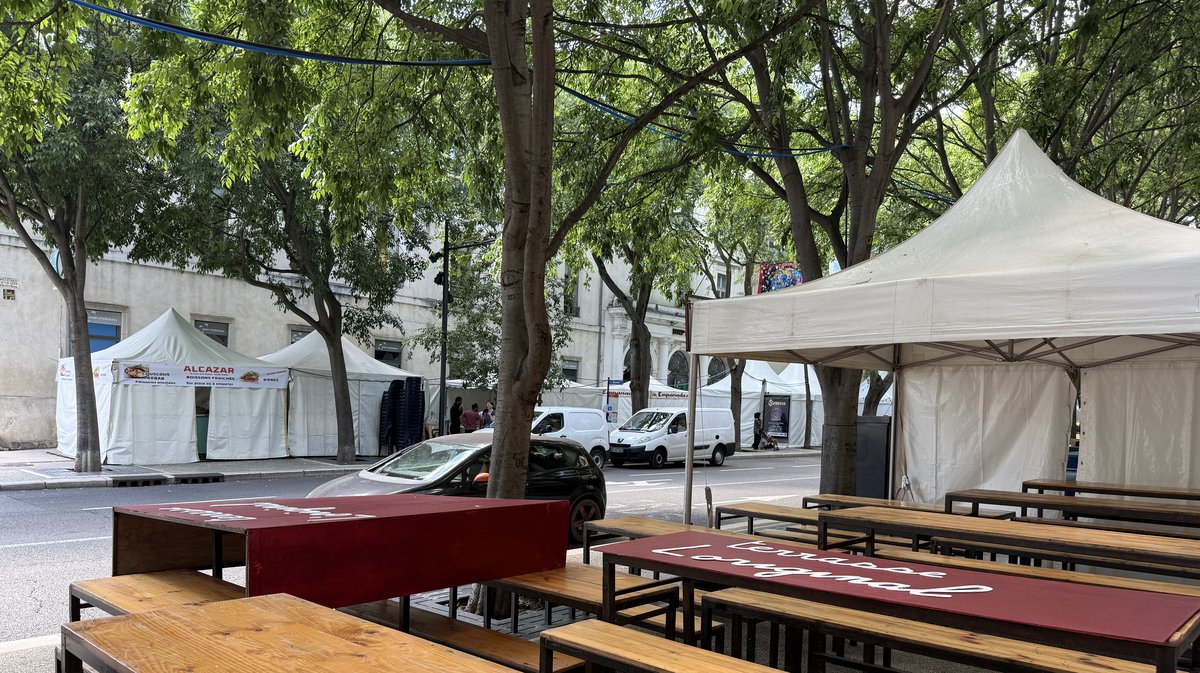 NÎMES EN FERIA Commerçants et bodegas au taquet : les dernières mise en place