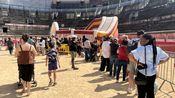 NÎMES EN FERIA Les enfants lance la festivites de Pentecôte dans les arènes