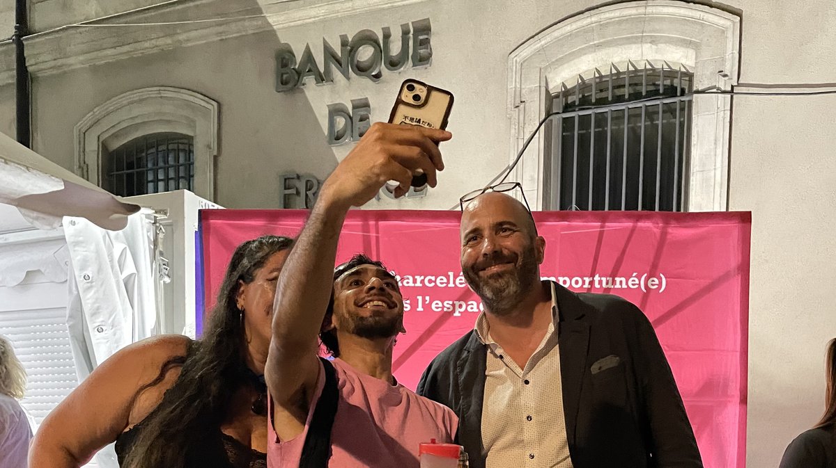Selfie avec des habitants