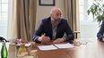Le nouveau maire communiste de Nîmes, Vincent Bouget