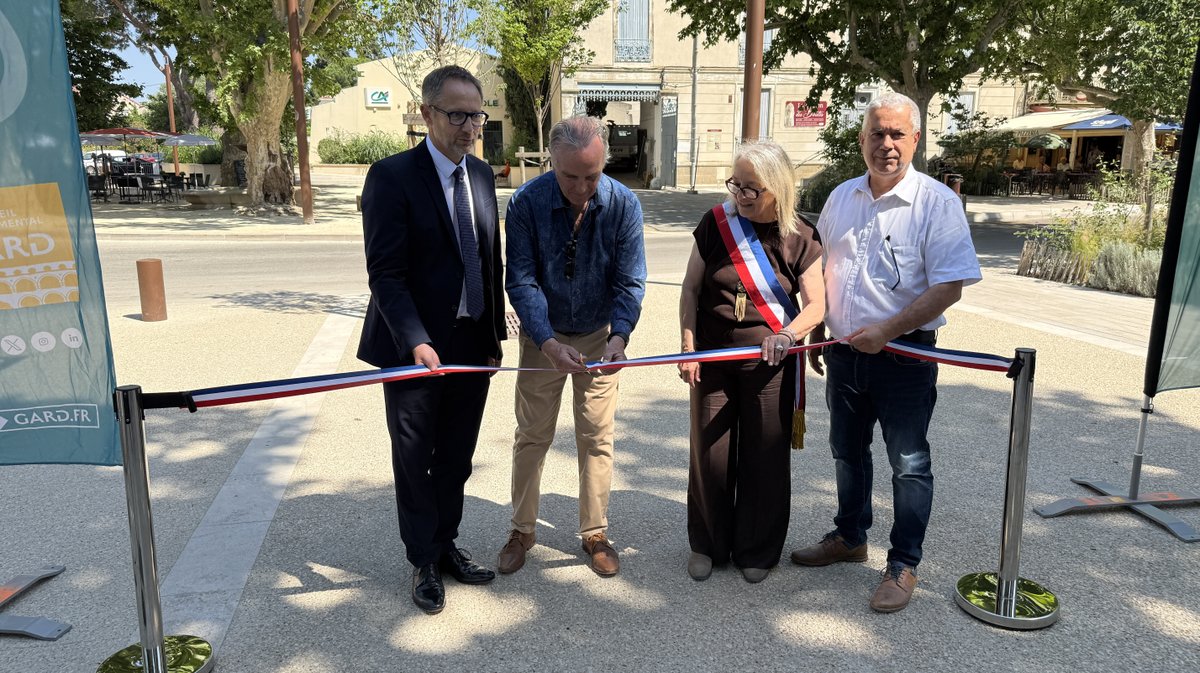 Place Général de Gaulle Calvisson