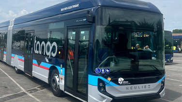 Le premier bus articulé 100 % électrique