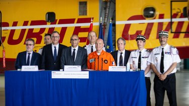 laurent nunez base civile canadairs
