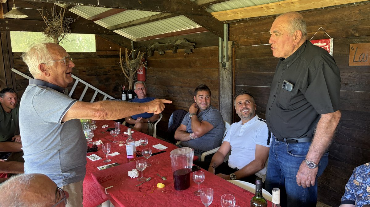 retrouvailles anciens section foot daudet nîmes olympique