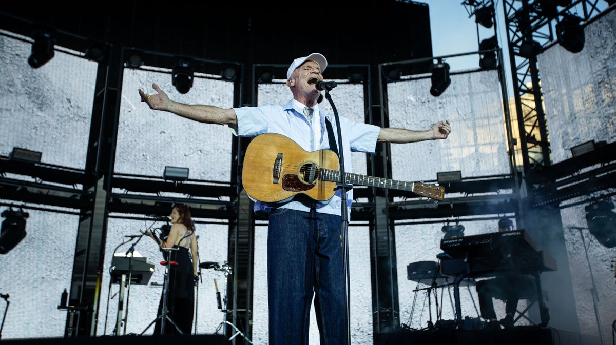 festival de nimes gaetan roussel vanessa paradis thibaut