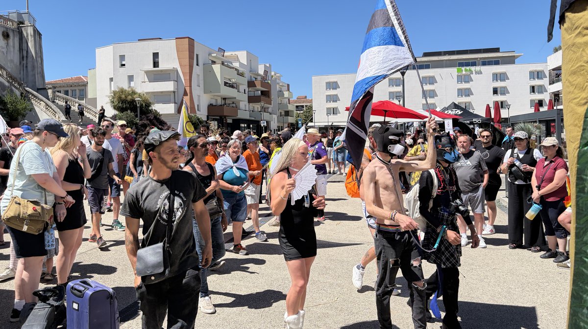 marche des fiertés alès