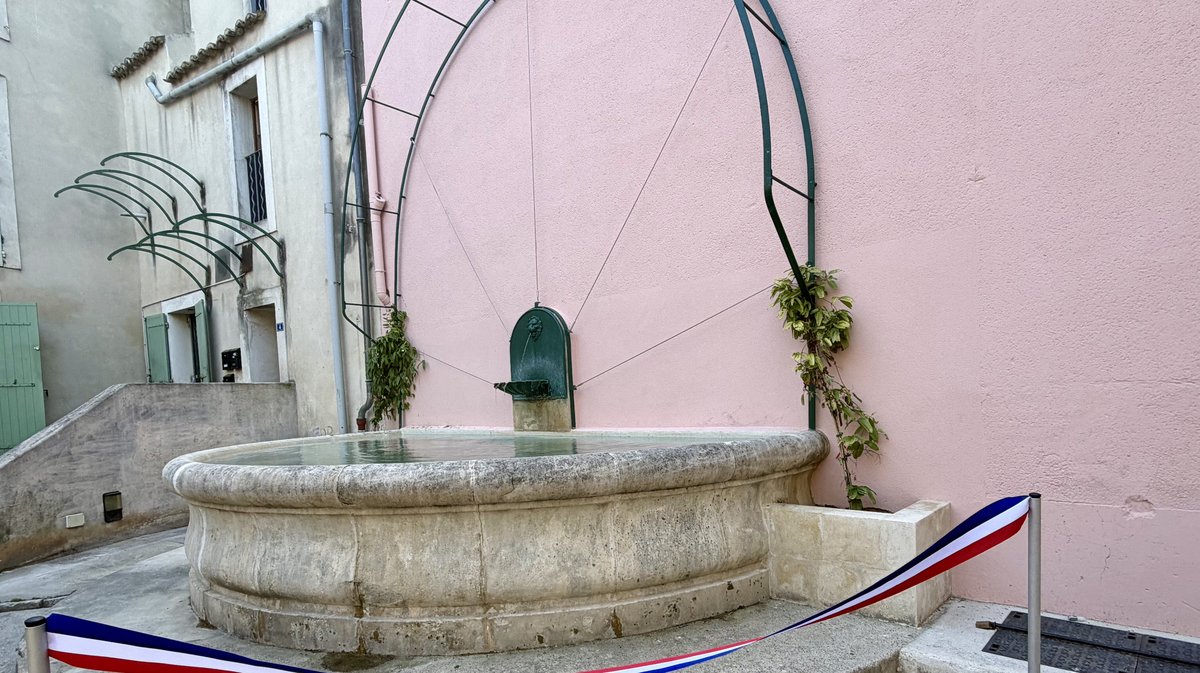 fontaine pont-saint-esprit
