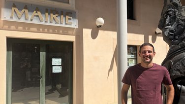 Le nouveau maire de Junas, 29 ans, Clément Roussel