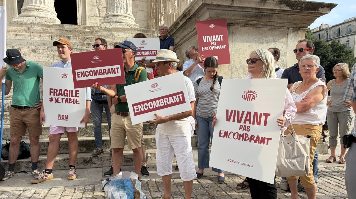 alliance vita manif euthanasie