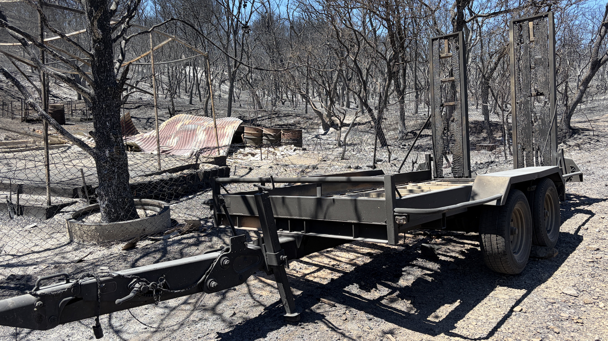 incendie bezouce feu dégâts