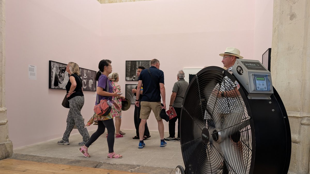 Climatiseurs, ventilateurs, la culture s’allie à la fraîcheur.