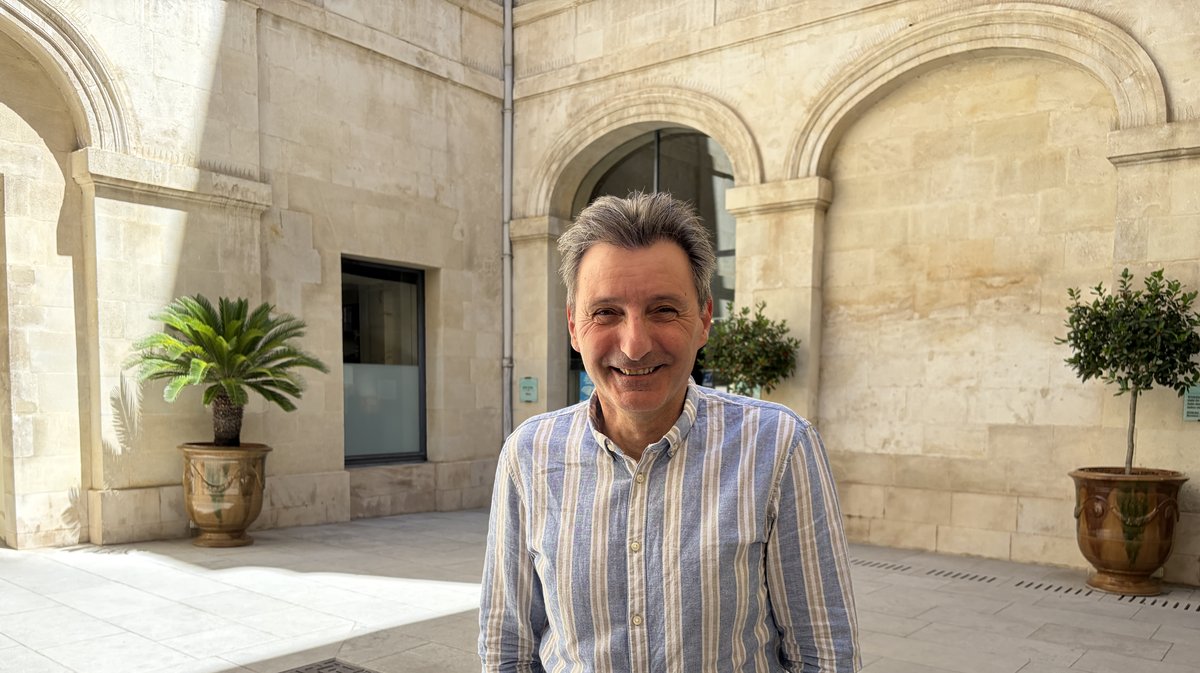 Alain Nersessian, 59 ans, né à Marseille, est le nouveau directeur de cabinet de la ville de Nîmes