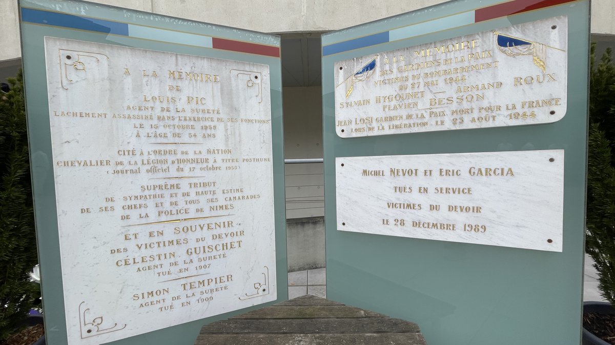 Hommage aux policiers morts ou blessés en service (Photo Anthony Maurin)