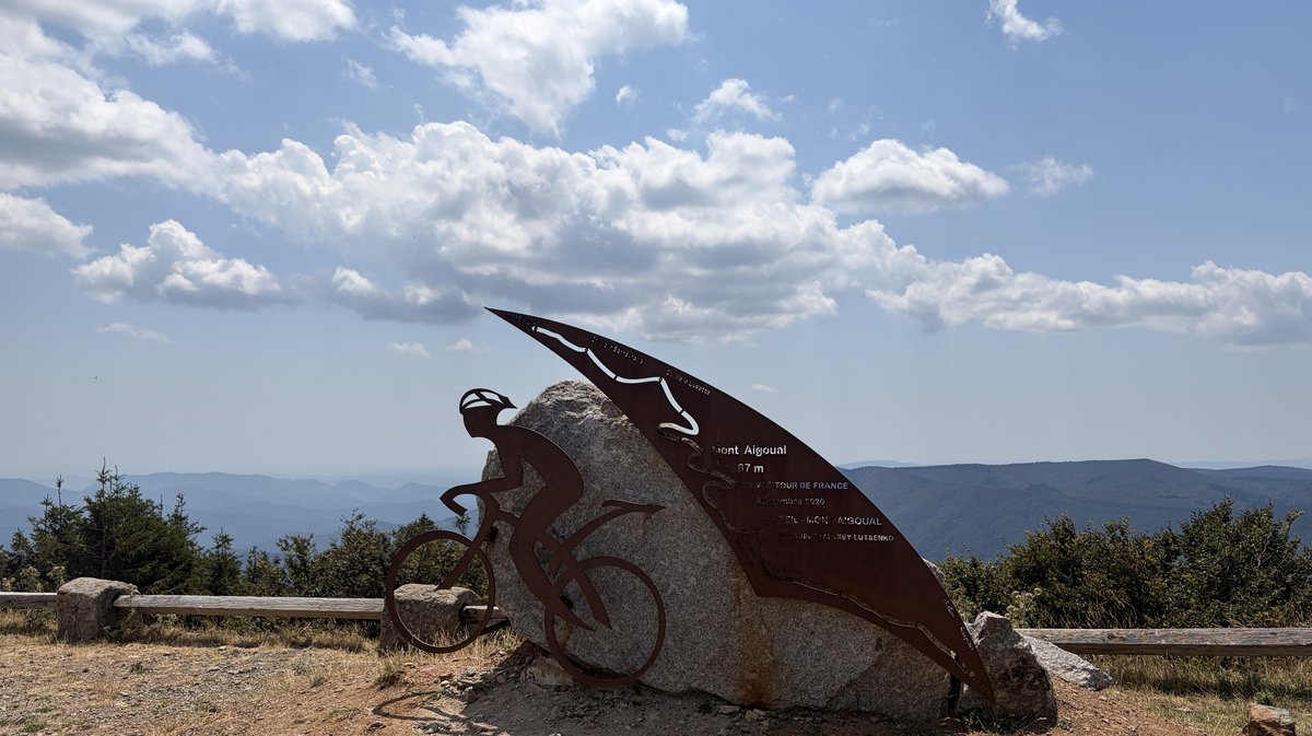 Stèle Mont Aigoual