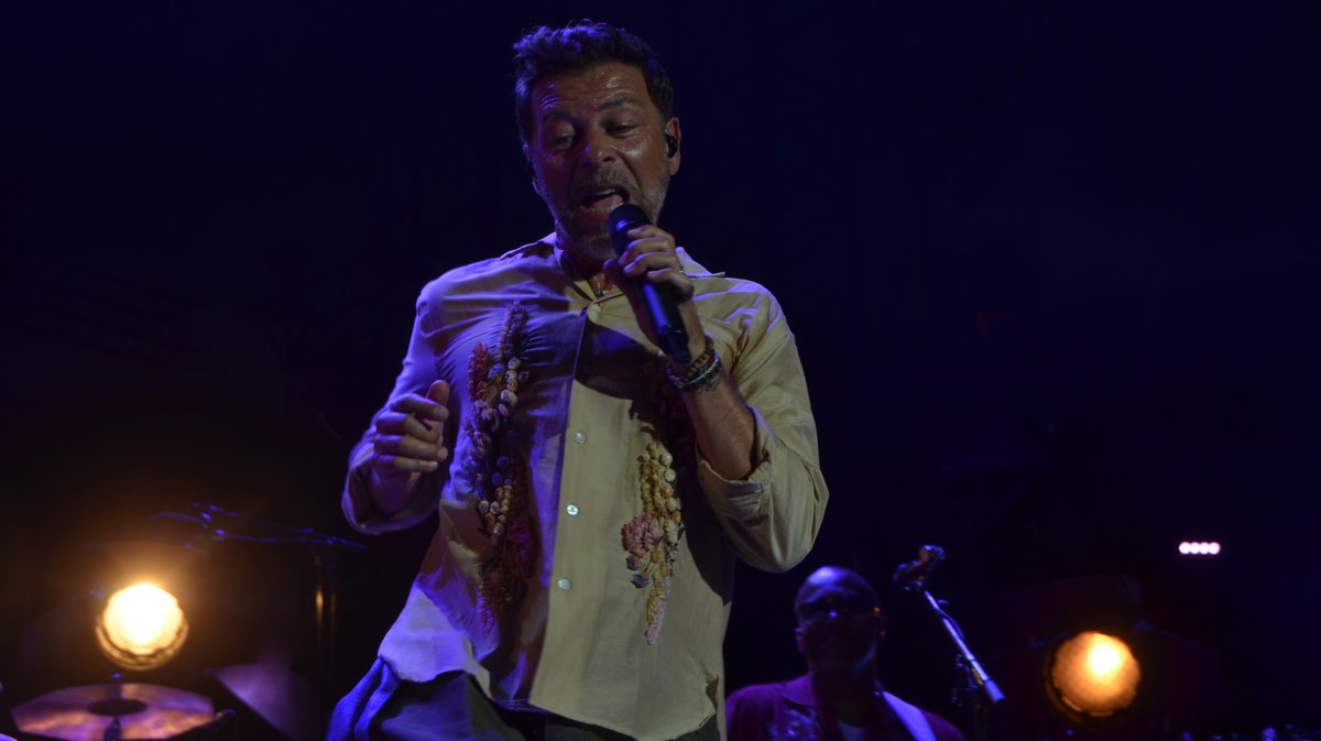 Christophe maé Nîmes