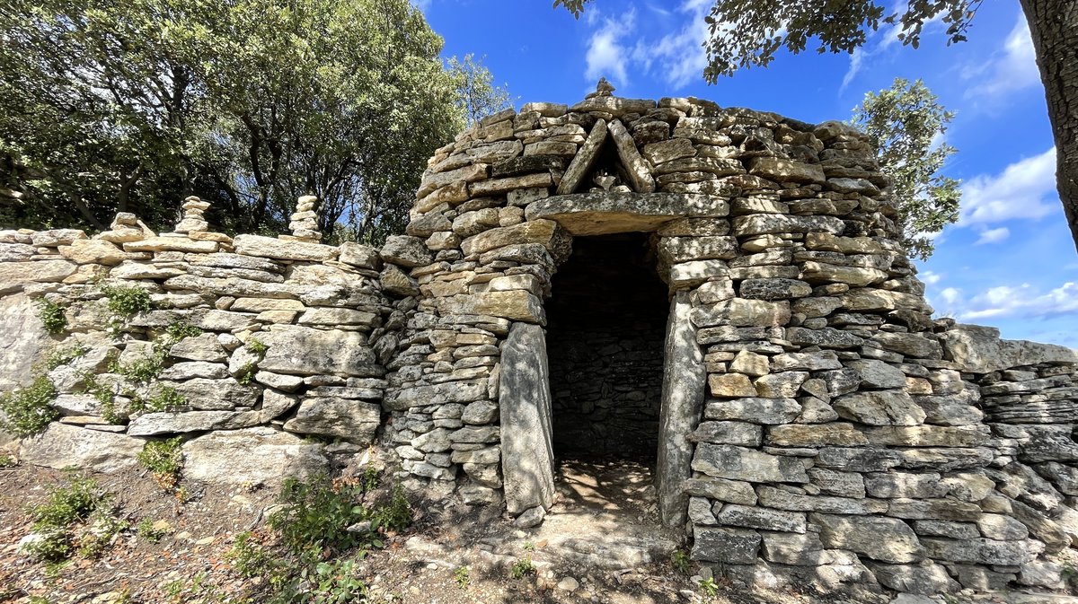 Le site du Vallon d’Escaunes à Cantarelles, carrières et tunnels de l'aqueduc du Pont du Gard (Photo Anthony Maurin)