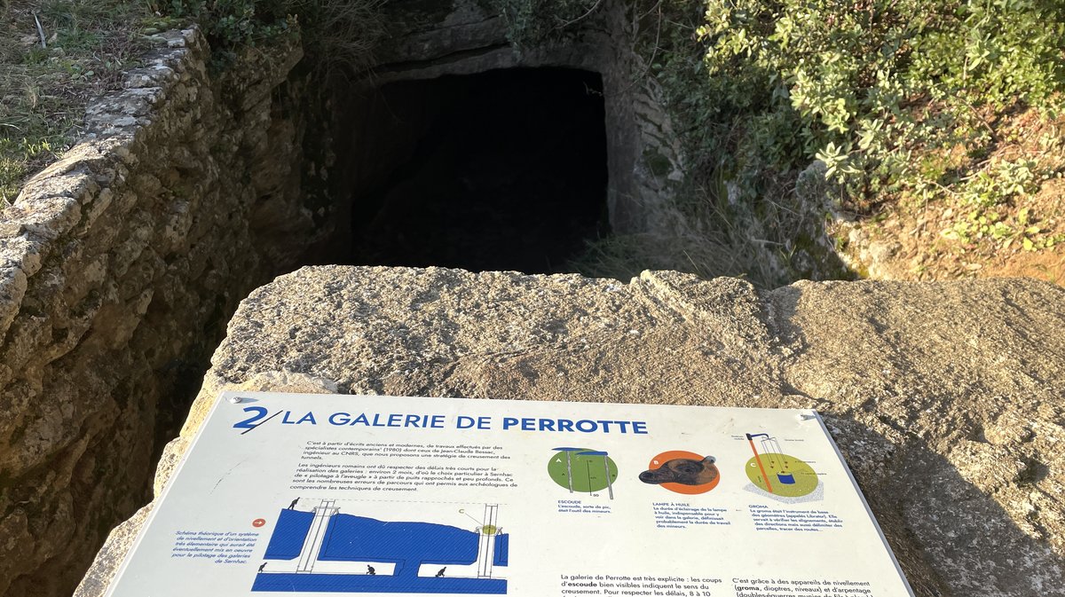 Le site du Vallon d’Escaunes à Cantarelles, carrières et tunnels de l'aqueduc du Pont du Gard (Photo Anthony Maurin)