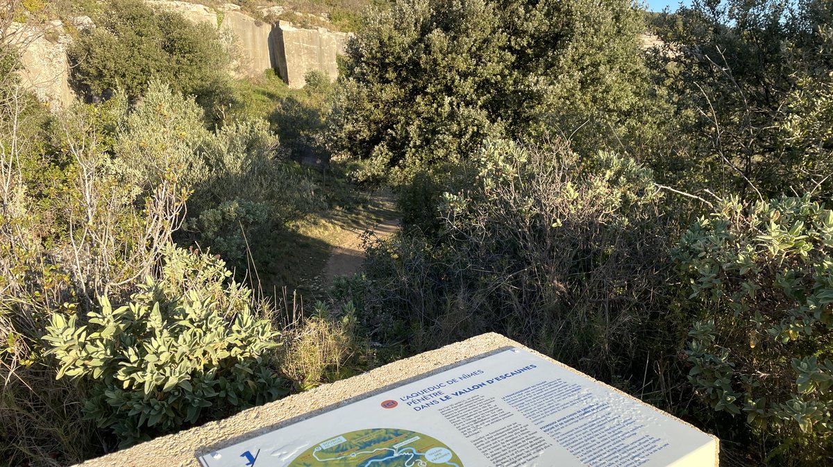 Le site du Vallon d’Escaunes à Cantarelles, carrières et tunnels de l'aqueduc du Pont du Gard (Photo Anthony Maurin)