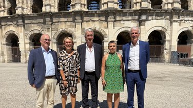 De gauche à droite : Gilles Guillaud, Cathy Chaulet, Denis Bouad, Sylvie Arnal, Fabrice Verdier