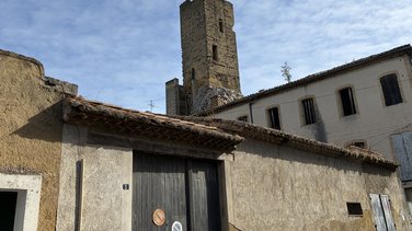 Roquemaure Tour Carrée