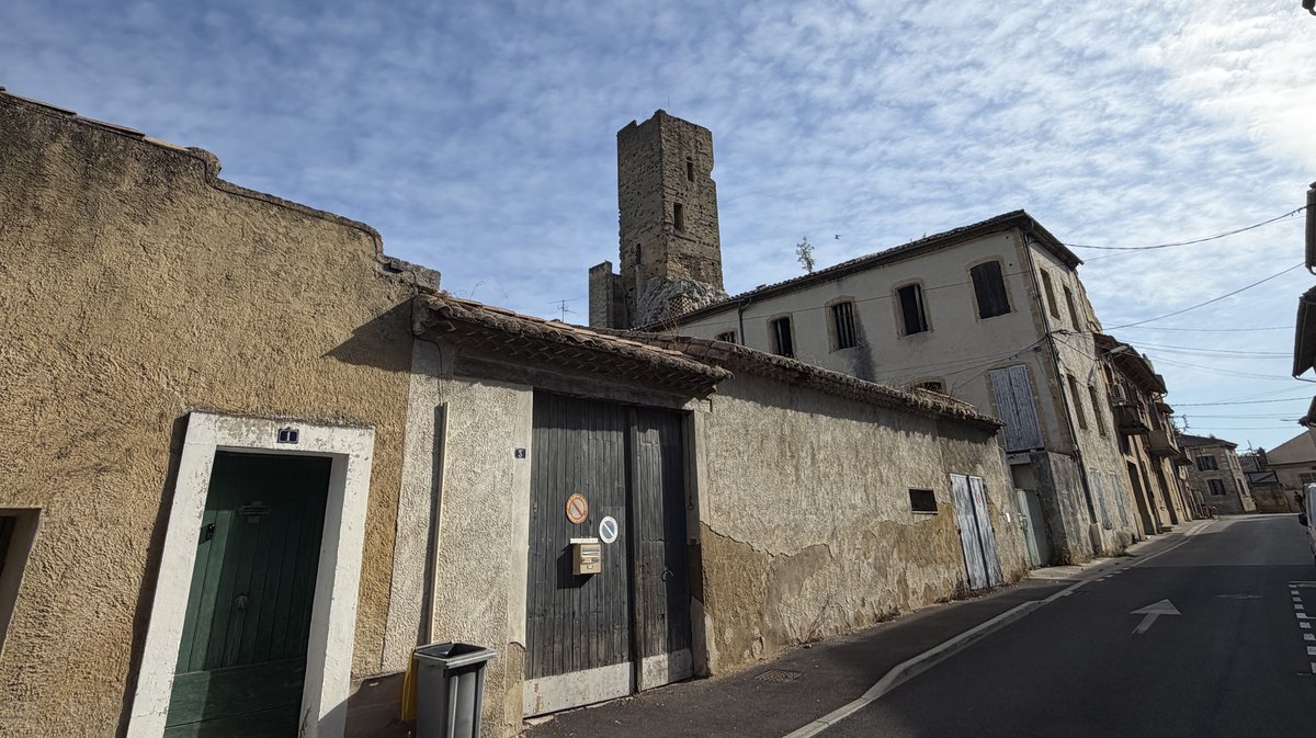 Roquemaure Tour Carrée