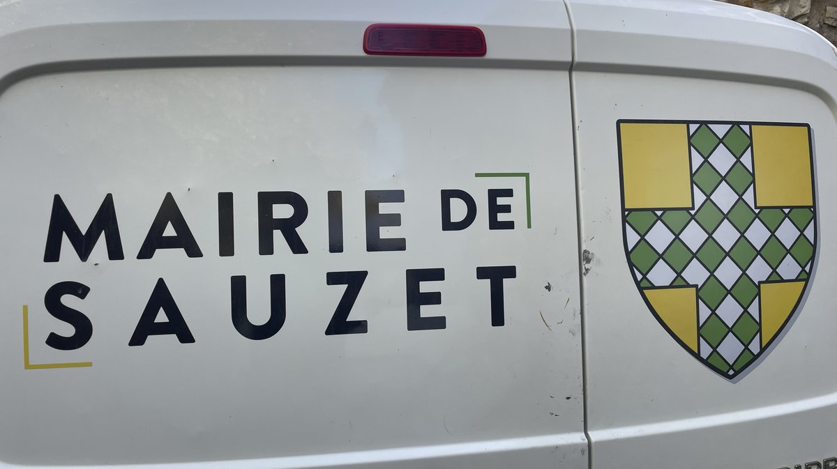 Sauzet et sa nouvelle place Joseph Artal (Photo Anthony Maurin)