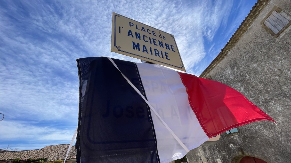 Sauzet et sa nouvelle place Joseph Artal (Photo Anthony Maurin)