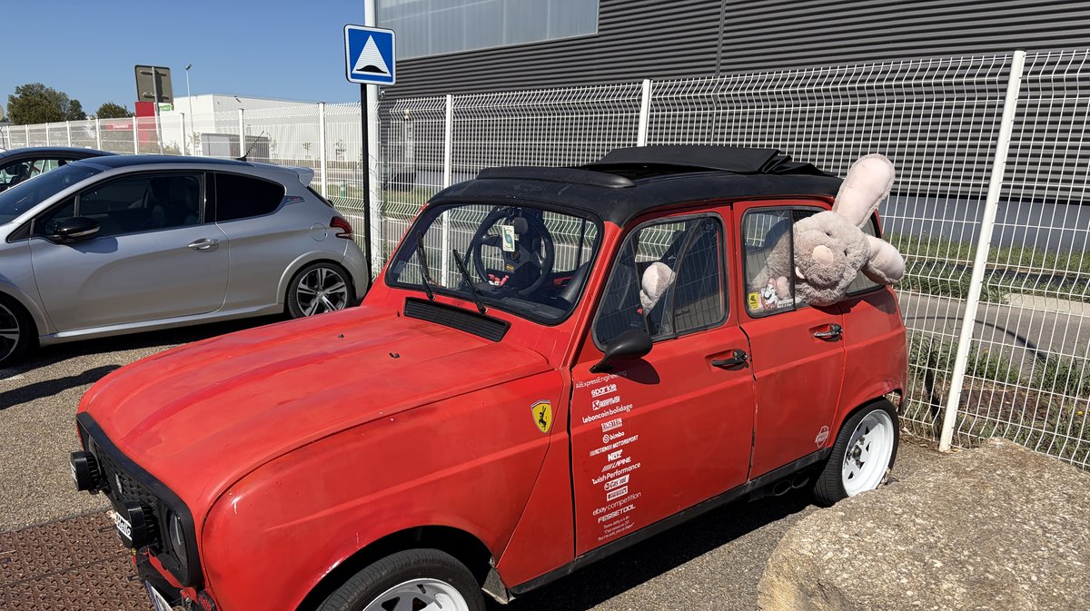 NÎMES La 11e édition du Grézan Tour réunit plus de 500 véhicules
