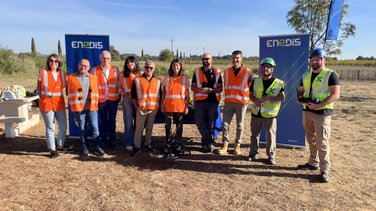 AUBORD Enedis pose des balises avifaune par drone pour protéger les oiseaux du Gard