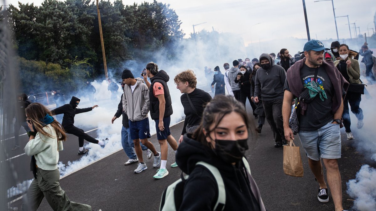 nimes manifestations 24 octobre